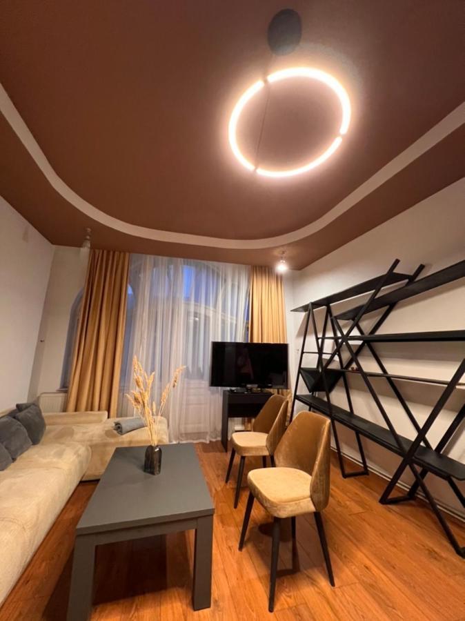 Artist Apartment Braşov Exteriör bild